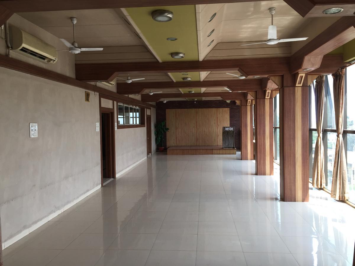 Вілла Sarang Lodging & Boarding Сатара Екстер'єр фото