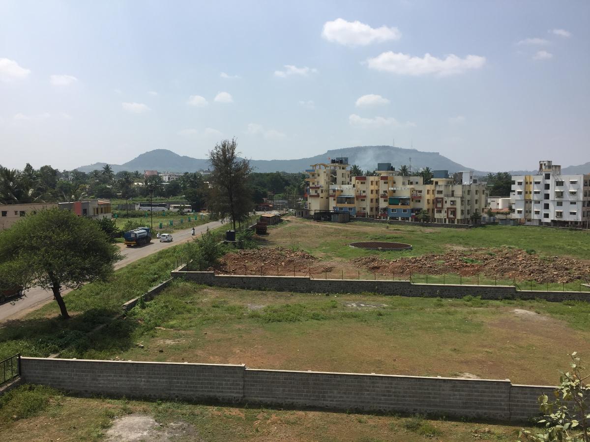 Вілла Sarang Lodging & Boarding Сатара Екстер'єр фото